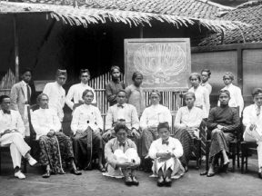 Filsafat Pendidikan Ki Hadjar Dewantara