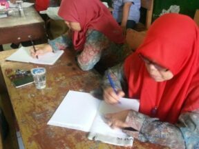 Guru Tahu Metode Mengajar tapi Guru Juga Harus Menulis